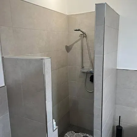 L'angolo Di Roero Apartman *