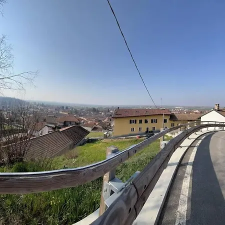 L'angolo Di Roero Apartman *